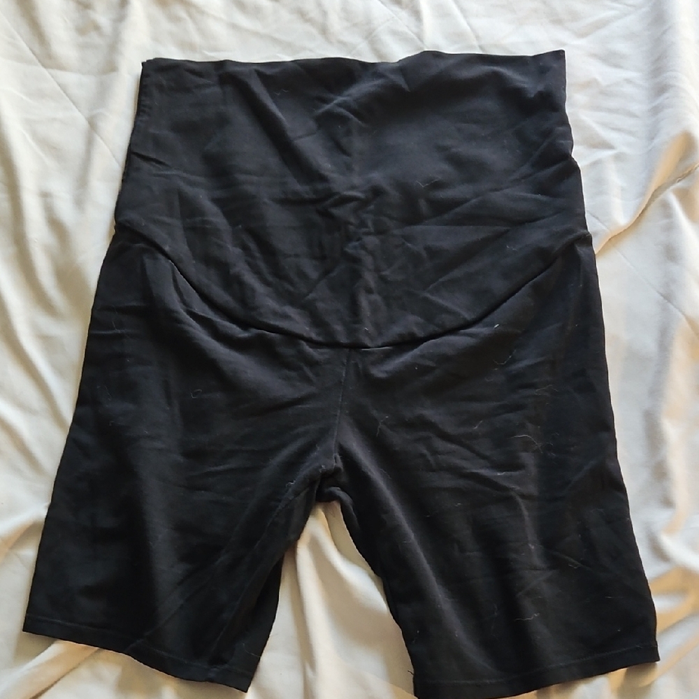 Sz S Thyme Maternity Black Yoga/ Bike Shorts - EC